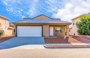 featured image of 3289 Emerald Point Dr