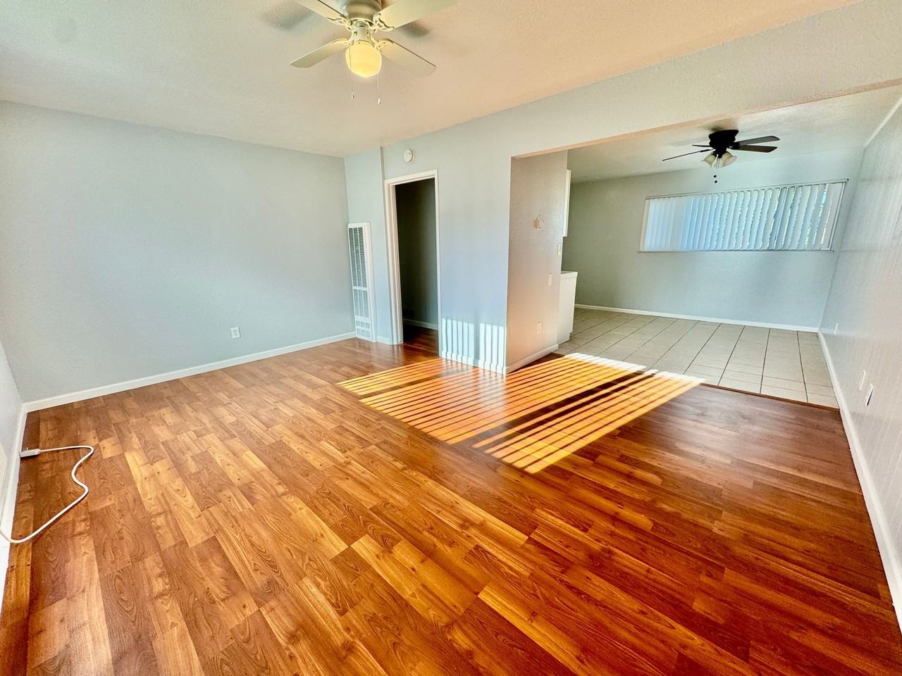 7734 Brentwood Dr - Photo 3 of 8