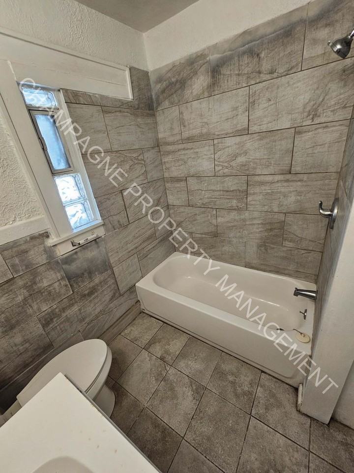 4013 Bellefontaine Ave - Photo 7 of 12