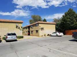 featured image of 3508 Woodside Dr