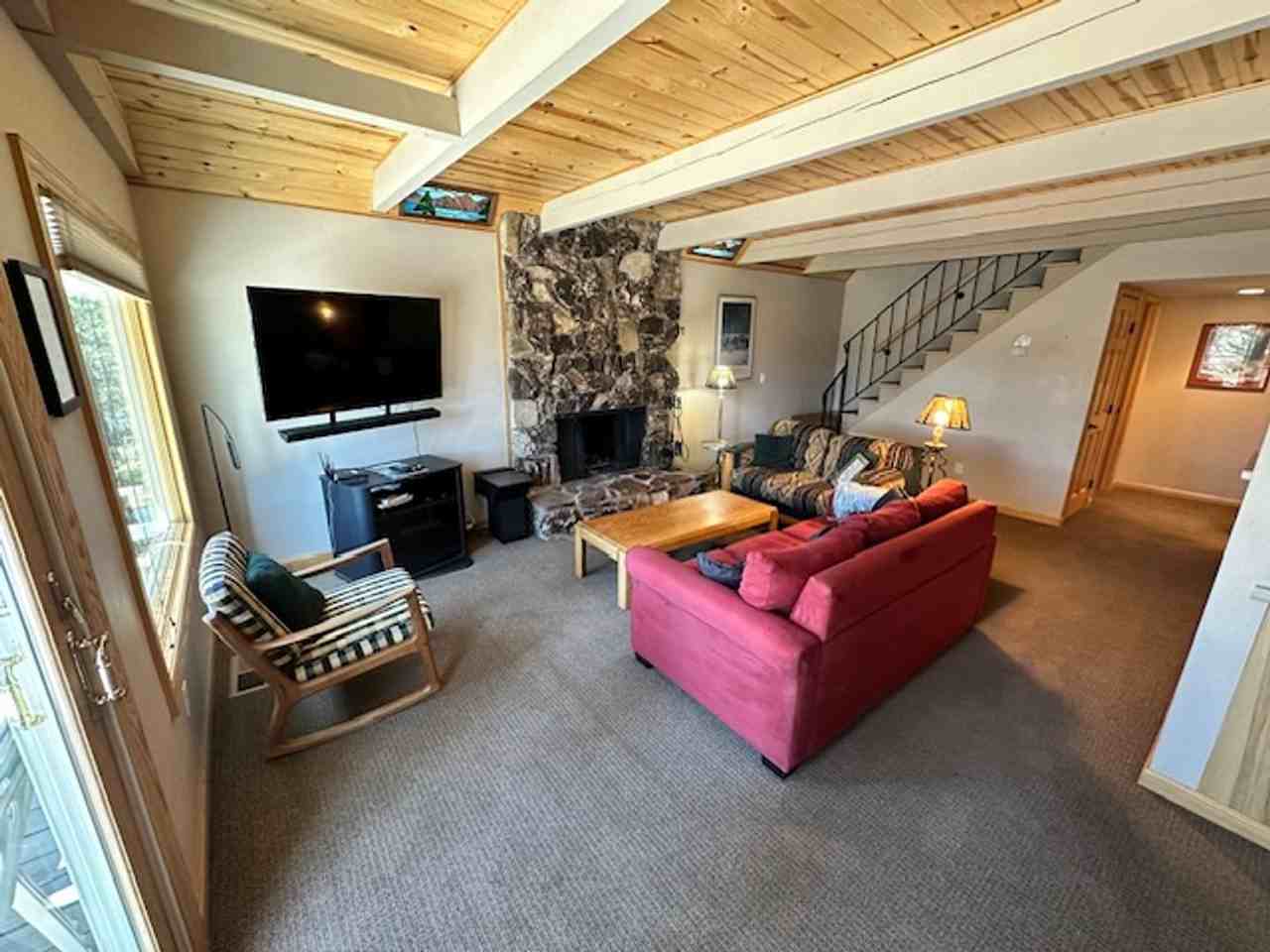 1150 Lindberg Ave - Photo 5 of 24