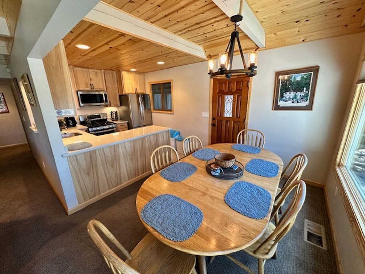 1150 Lindberg Ave - Photo 7 of 24