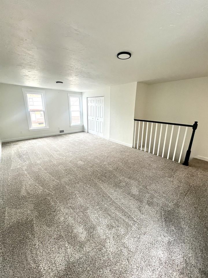 313 Brown Ave #1 - Photo 7 of 15