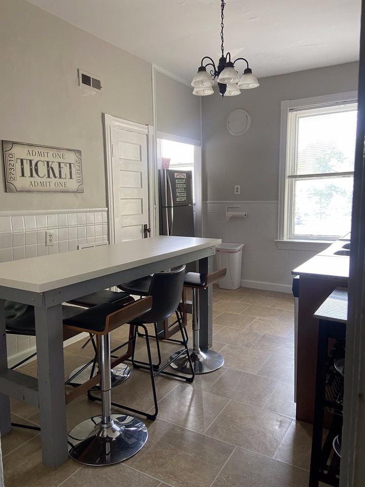 2338 Tower Grove Ave Apt 2w #2W - Photo 2 of 12