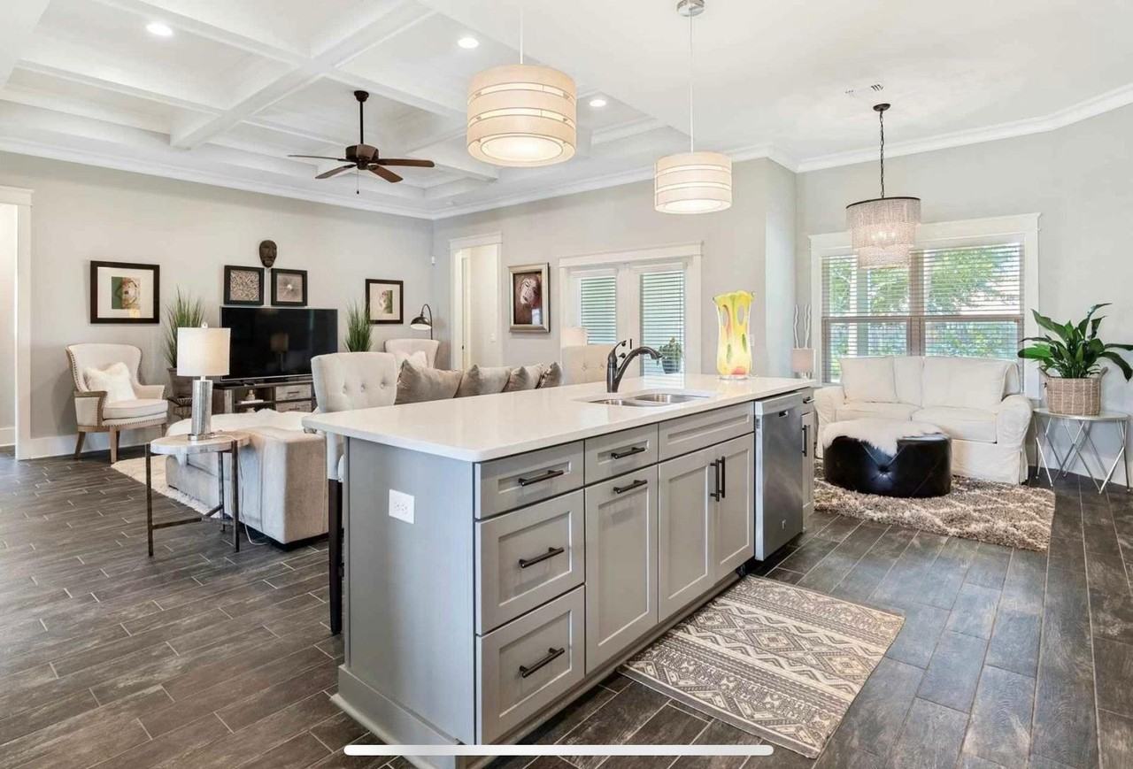 309 Snapper Dr #1 - Photo 2 of 7