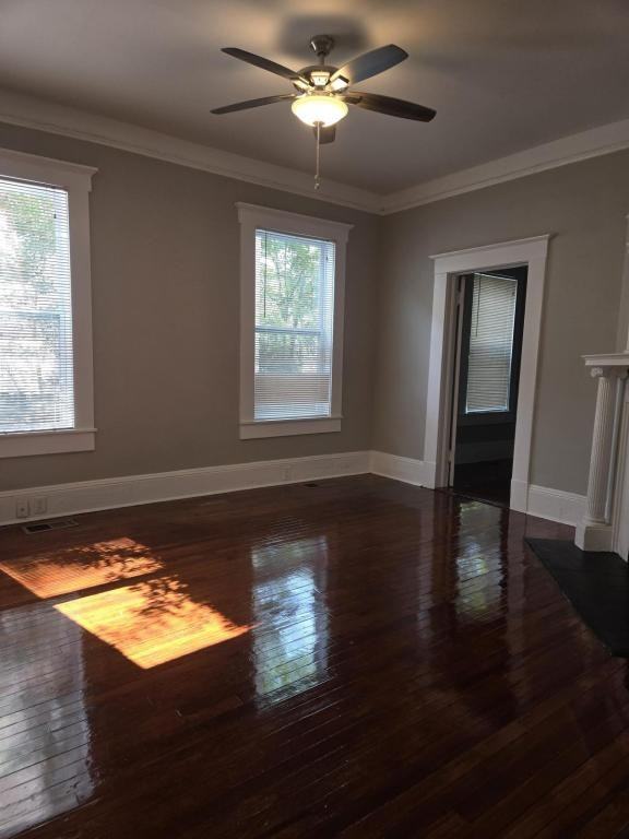 655 E Henry St - Photo 7 of 13