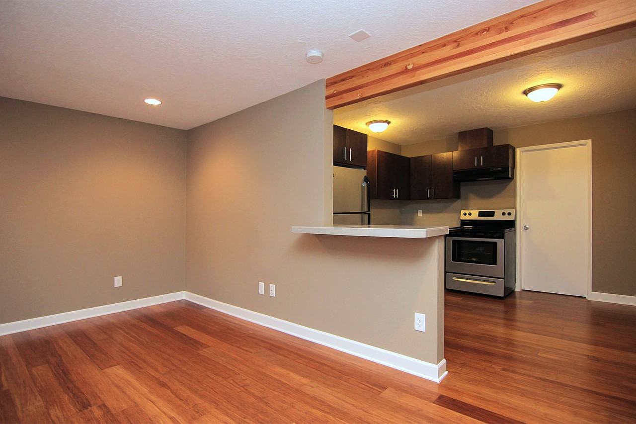 7350 SW Barbur Blvd. - Photo 2 of 9