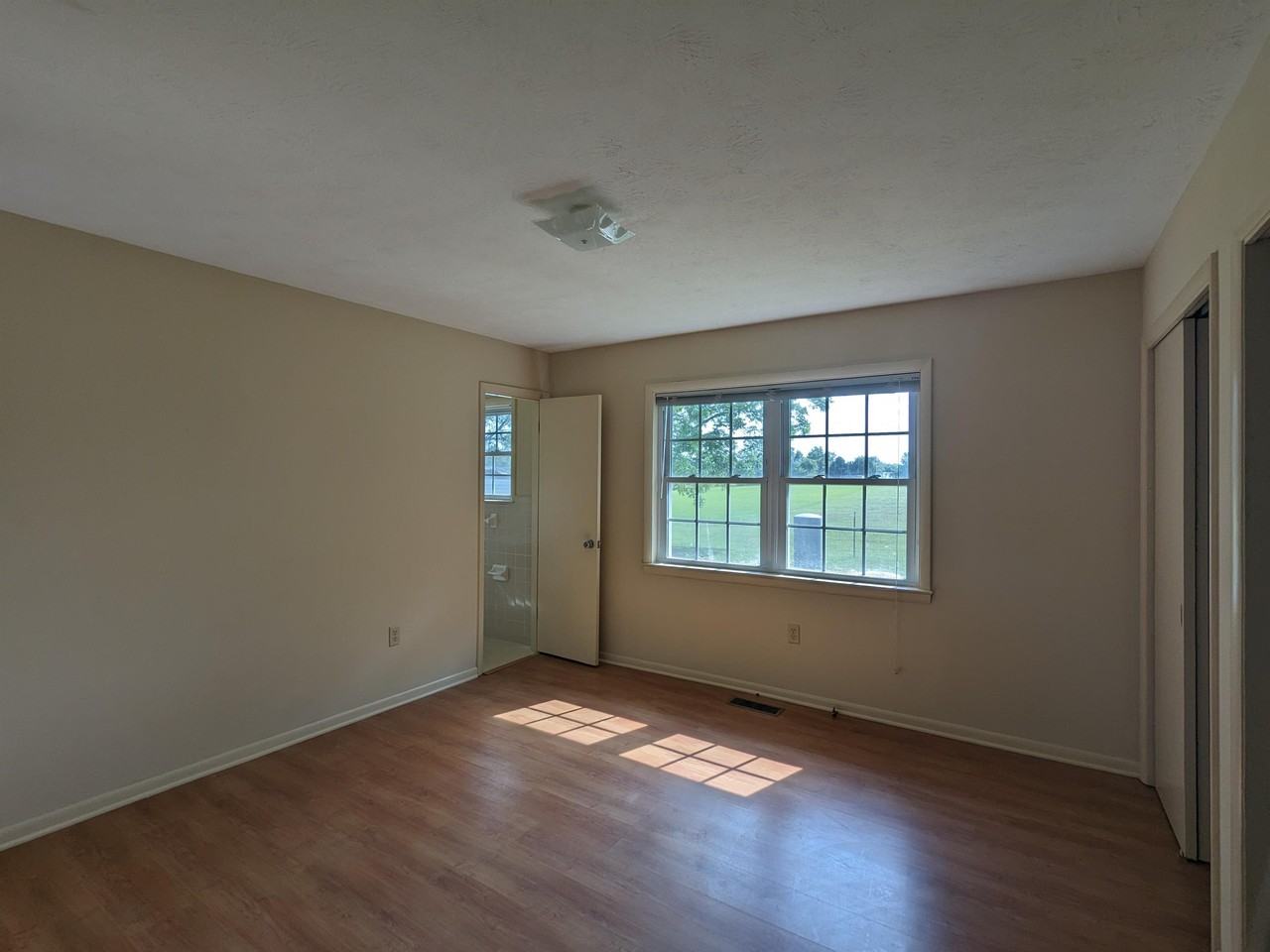 136 Marvin Church Rd - Photo 3 of 23