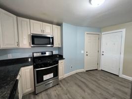 featured image of 19 Scherpa St