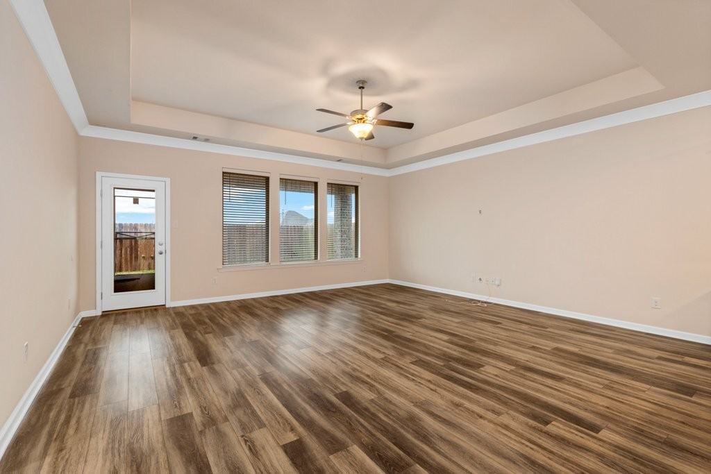 4431 Capstone Xing - Photo 2 of 28
