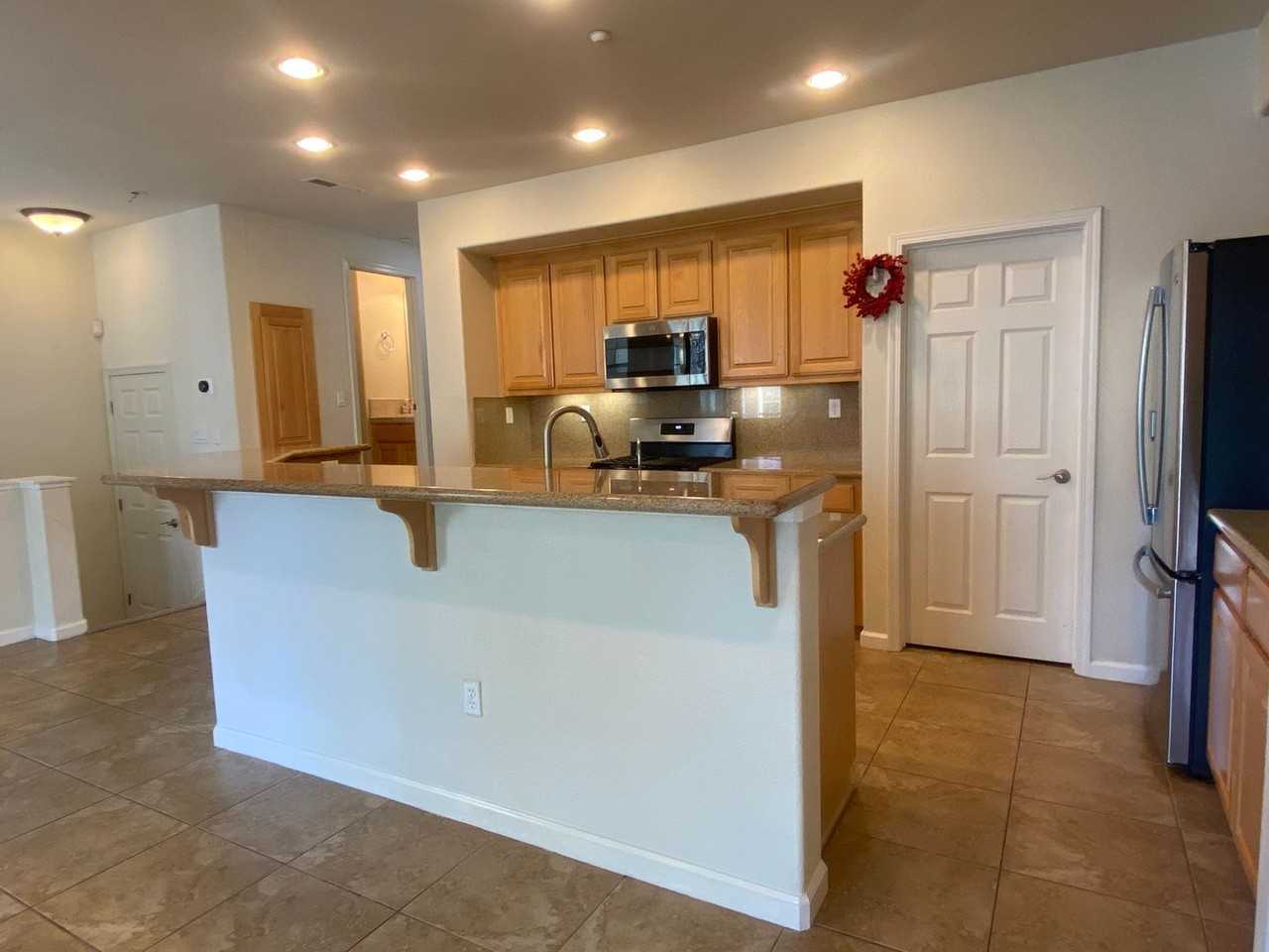 4249 Clarinbridge Cir - Photo 4 of 36