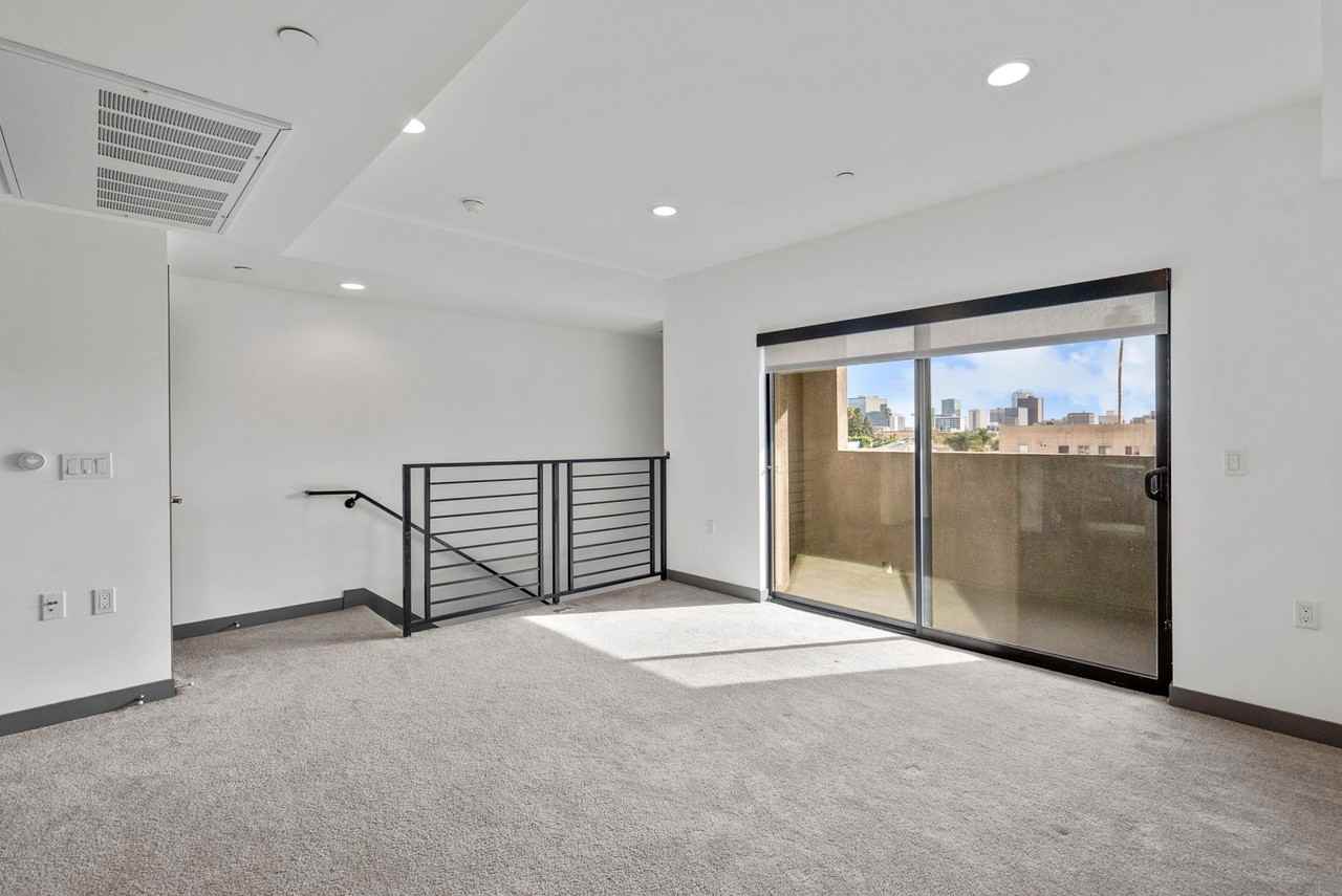 Alexandria 178 Townhomes LLC - Photo 7 of 46