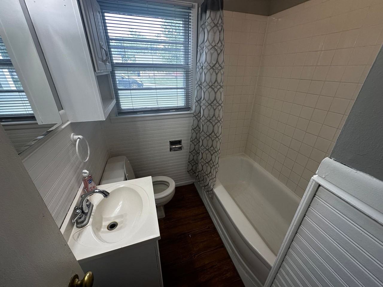 3404 Doniphan Ave - Photo 4 of 9