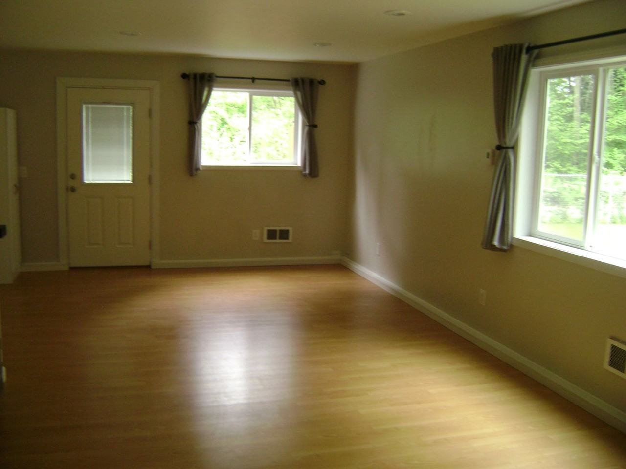 3544 Haynie Rd - Photo 2 of 10