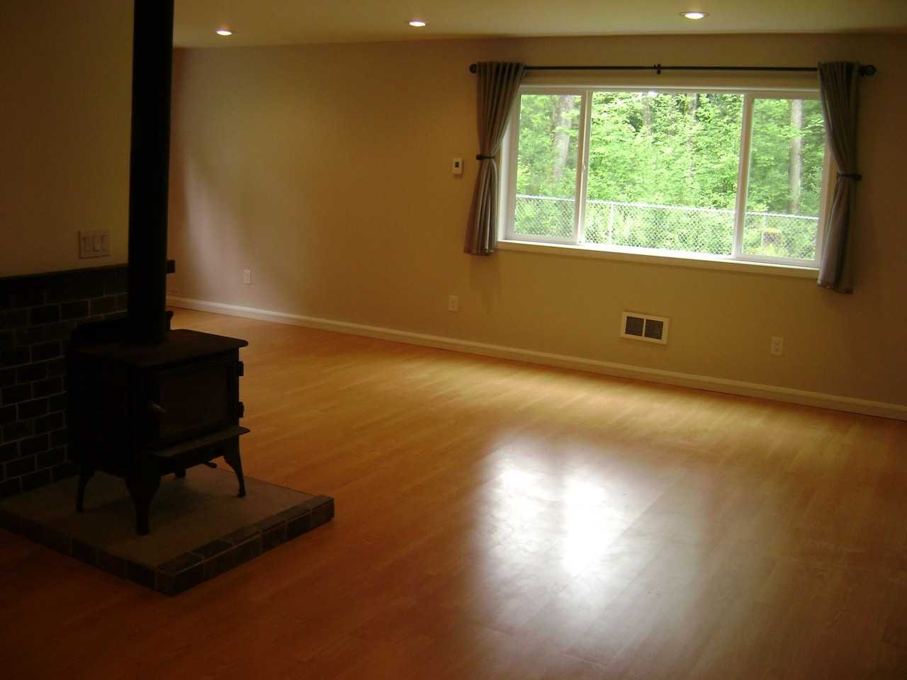 3544 Haynie Rd - Photo 3 of 10