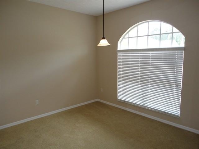 7951 Roundelay Dr - Photo 3 of 20