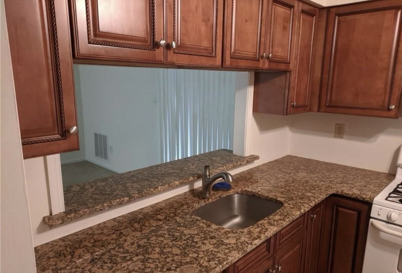 502 Woodbridge Commons Way #502 - Photo 7 of 17