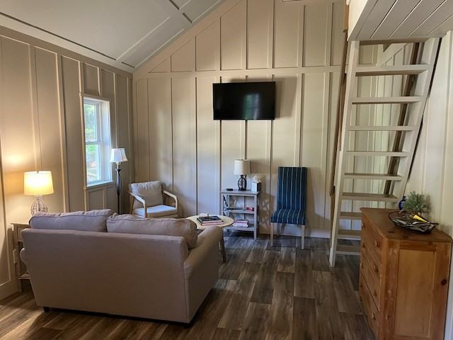 1014 Peninsula Pines Dr #NA - Photo 3 of 18