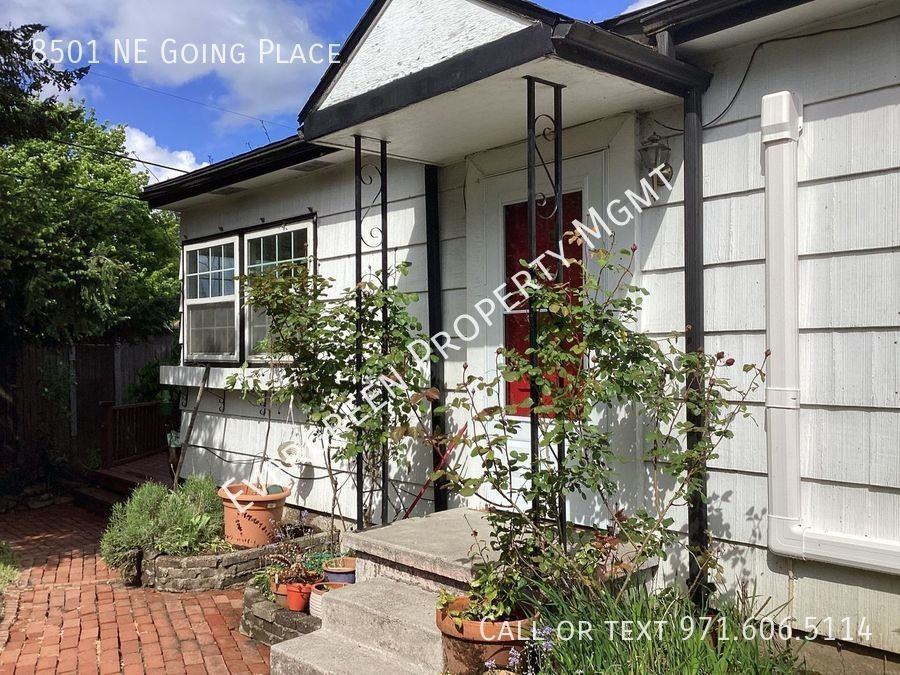 8501 Ne Going Pl - Photo 2 of 19