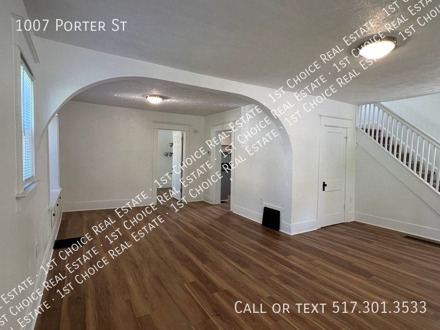 1007 Porter St - Photo 3 of 26