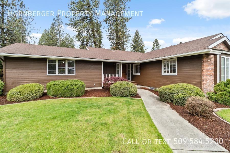 9923 N Arrowhead Rd - Photo 2 of 43