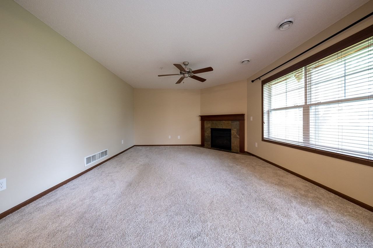 15630 60th Ave N #1 - Photo 5 of 22