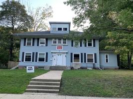 featured image of 230 Augusta Ave #13