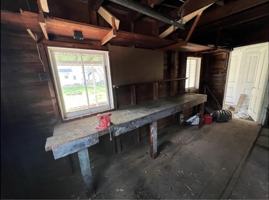 featured image of 2413 4th St