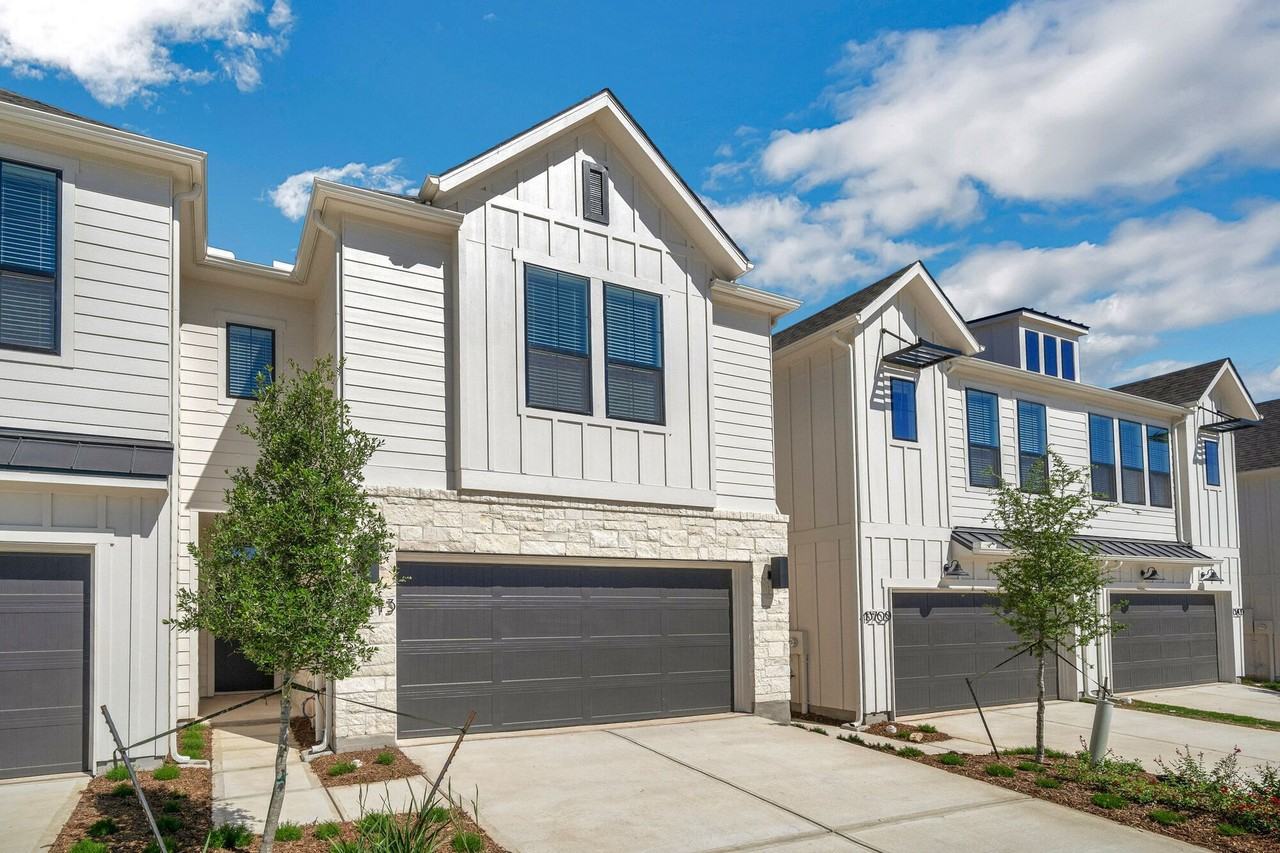 The Villas at Bella Vista Apartments 13721 Giovannis Gdn, San Antonio