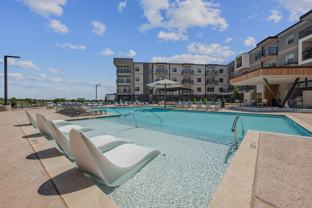 Broadvue Apartments - Photo 1 of 1