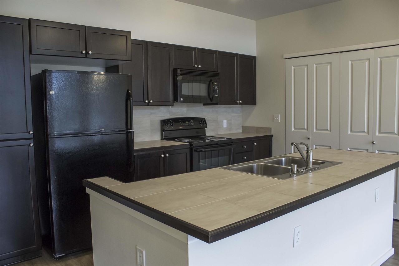 C3309-C304 - Photo 2 of 15