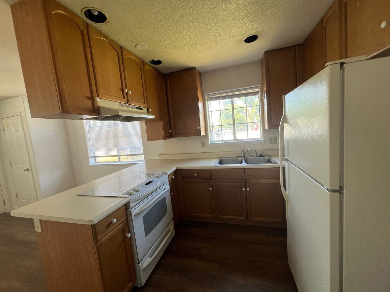 2759 California St #1 - Photo 4 of 5