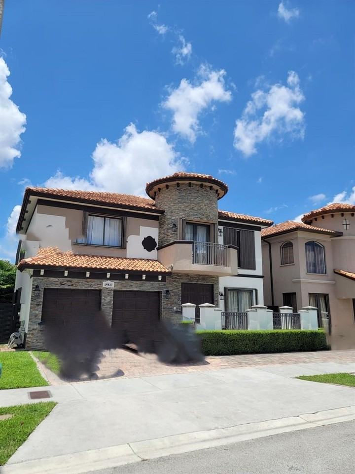 14427 Sw 23rd Ter - Photo 2 of 6