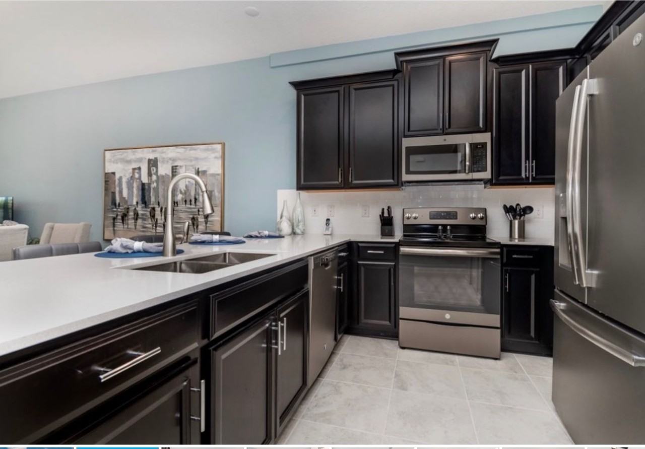 613 Ocean Course Ave - Photo 2 of 39