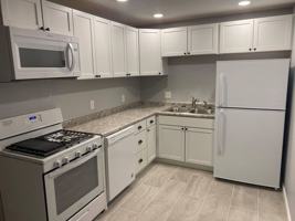 featured image of 3359 Heatherton Dr