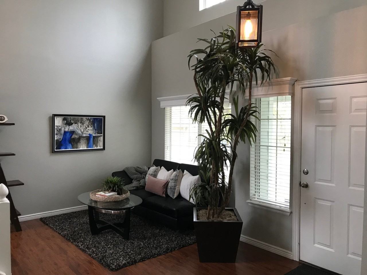 4941 Yates Ct - Photo 5 of 24