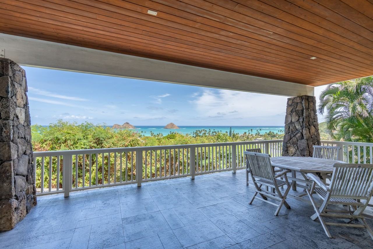 1365 Kehaulani Dr - Photo 4 of 33