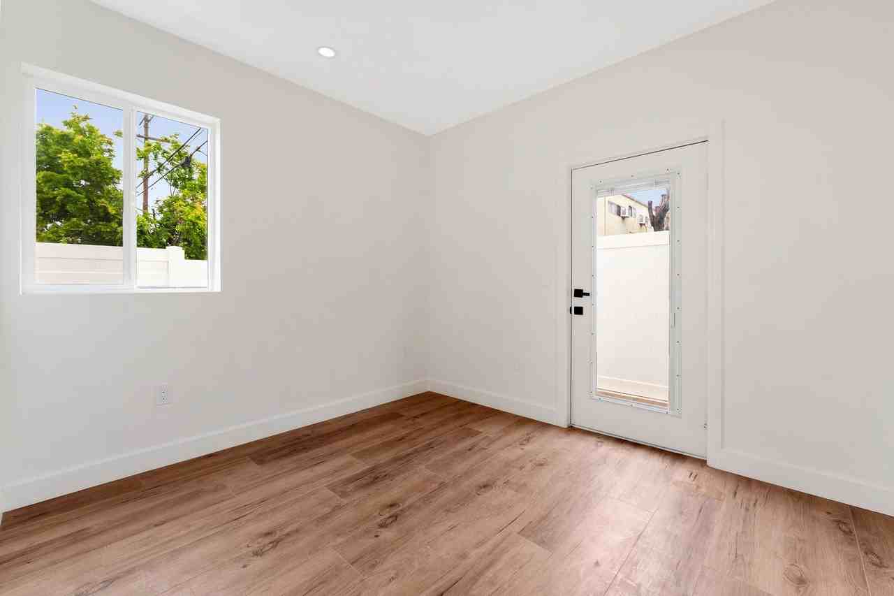 4559 W 18th St - Photo 6 of 15