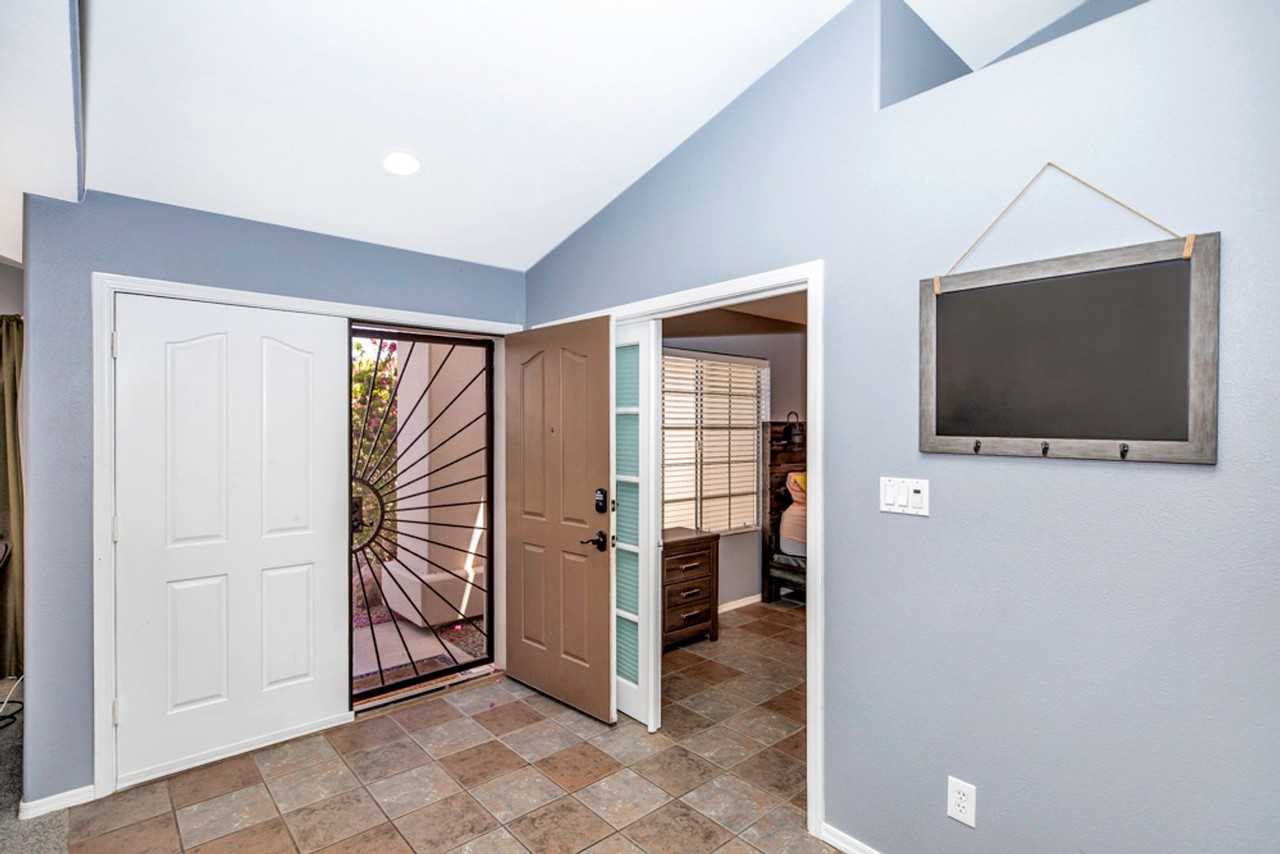 2907 West 13th Place - Photo 2 of 37