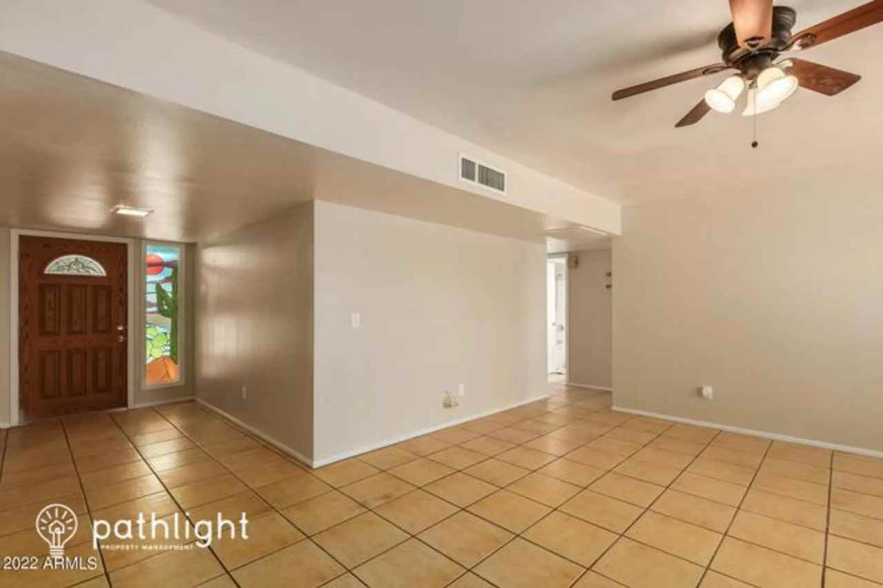 17250 N 36th Ln - Photo 2 of 14