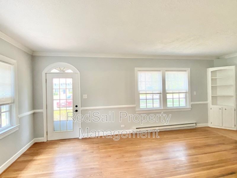 70 Main St - Photo 5 of 22