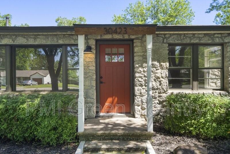 30423 E 148th St S - Photo 3 of 25