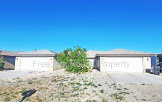 1770 Pershing Ave - Photo 1 of 1