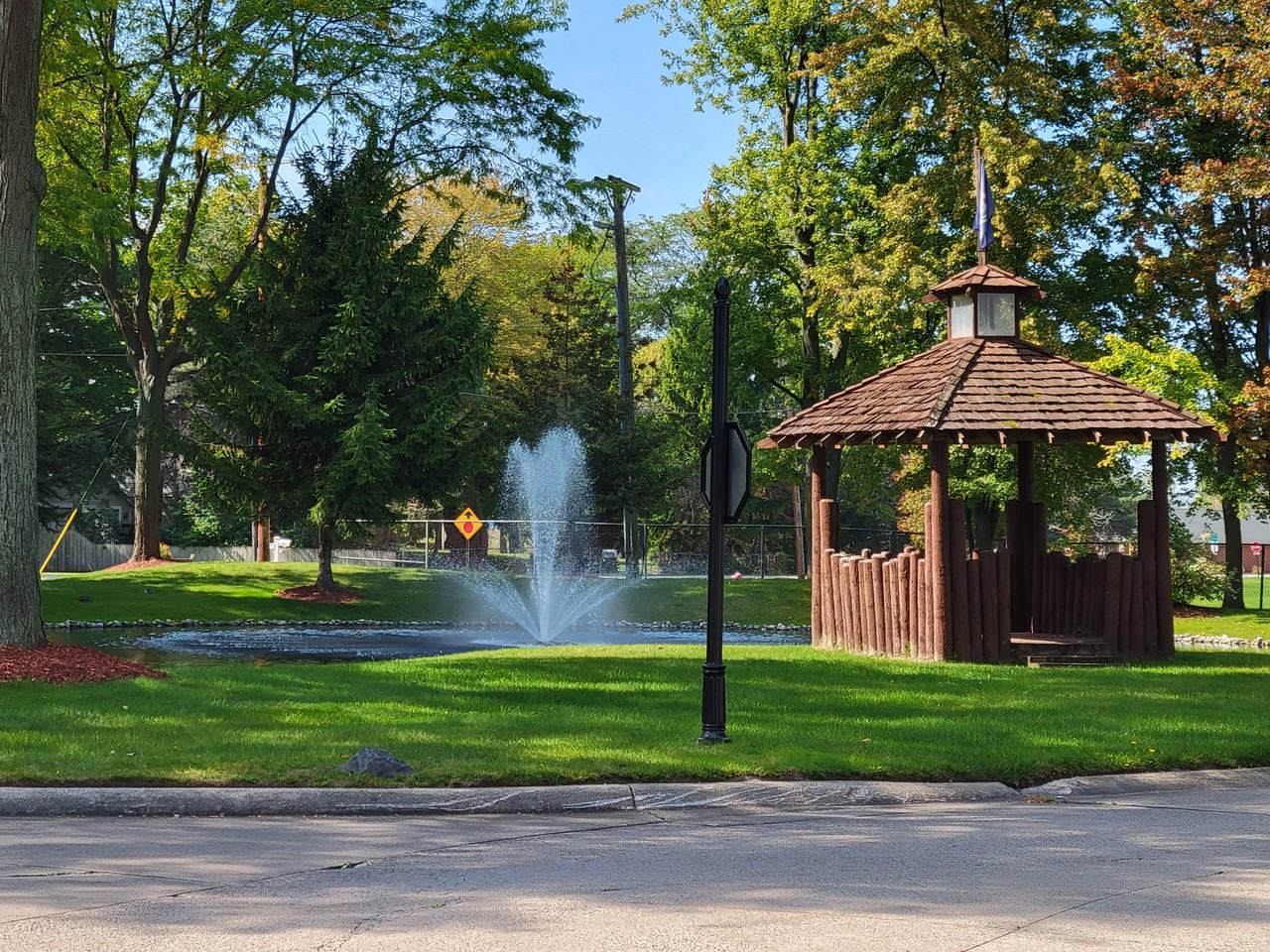 9765 Marina Cir #291 - Photo 7 of 11