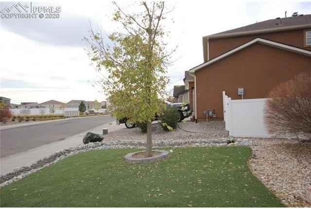 8124 Campground Dr - Photo 2 of 39