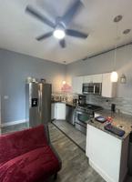 featured image of 6 Windsor St #1