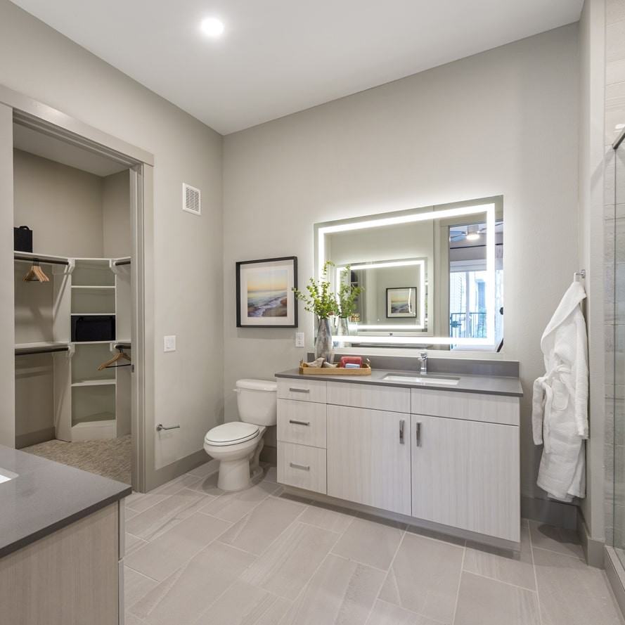 698 West 24th Street #DH1 - Photo 7 of 12