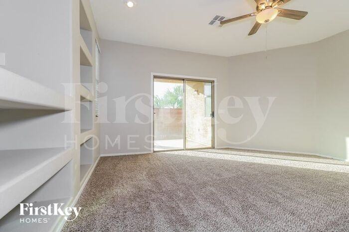 15312 W Jefferson St - Photo 3 of 15