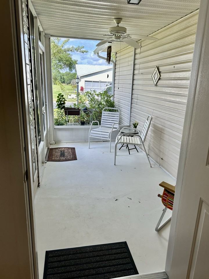 5626 Austin St - Photo 3 of 20
