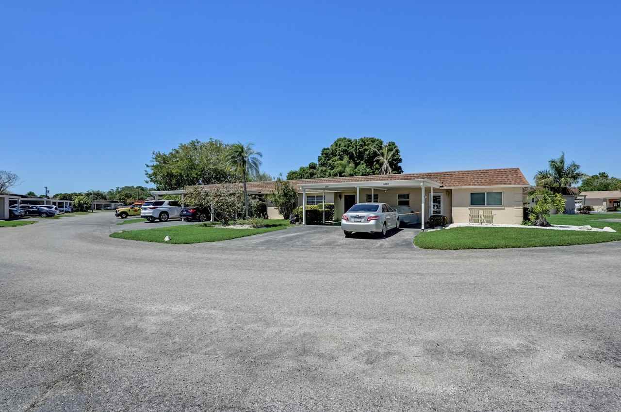 604 Park Cir #16 - Photo 2 of 31